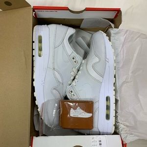 Nike Air Max 1 Rub Away NWT